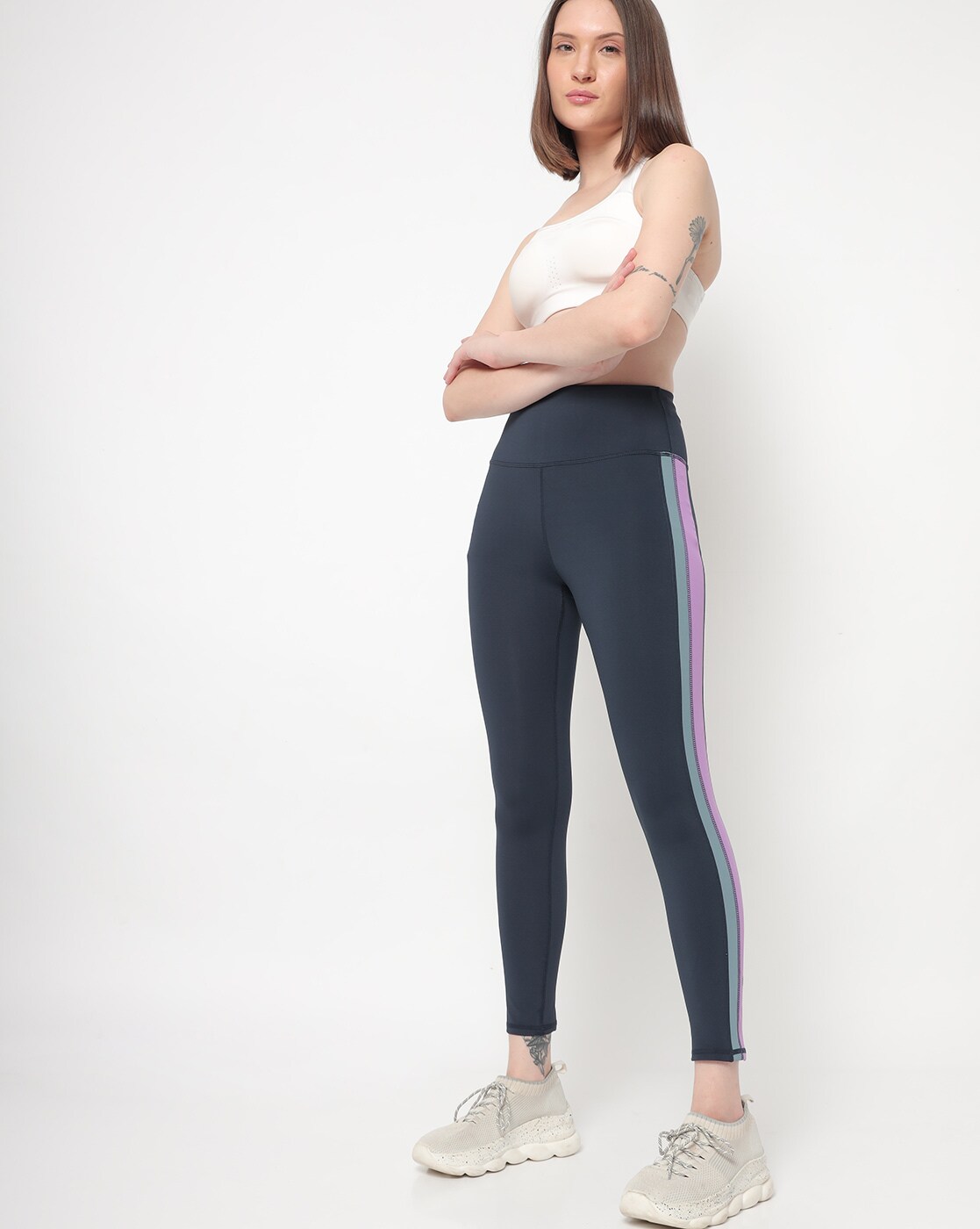 High-Rise Tights with Cargo Pockets