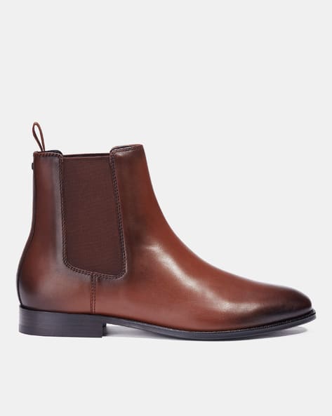 COACH ブラウンレザー チェルシーブーツ 8C Buy Coach Metropolitan Chelsea Boots | Brown Color Men | AJIO LUXE