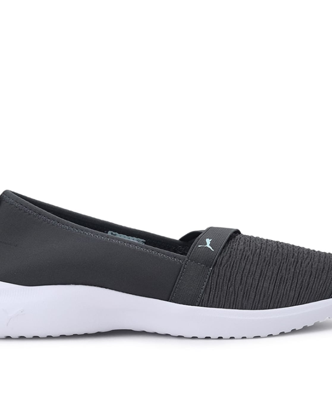 puma textured slip on walking shoes