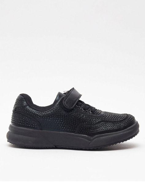 black velcro sports shoes