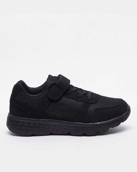 Black velcro sports shoes on sale