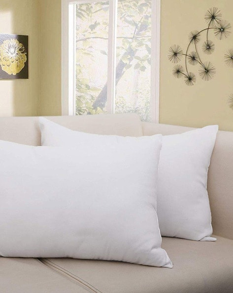 White Microfiber Cushion Filler 24x24 inches, 1000 Gram at Rs 230/piece in  Jaipur