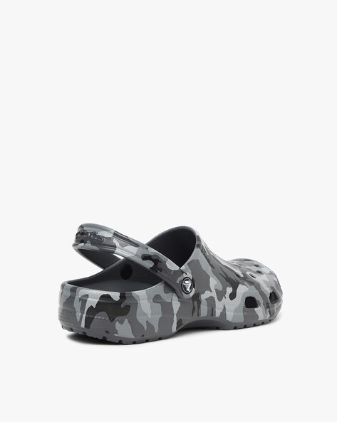 crocs camouflage print