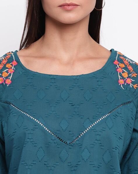 Chic Embroidered Raglan Dolman Top