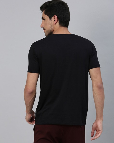 tailored fit t shirt