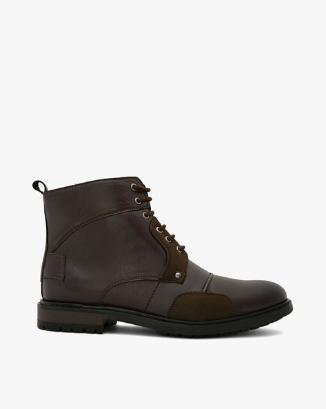 company combat chelsea boot