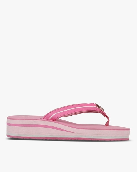 pink nike thong sandals