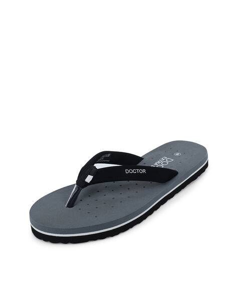Solid T-strap Slipper
