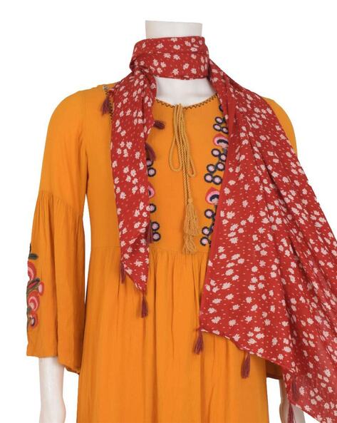 Stole with Floral Detail Price in India