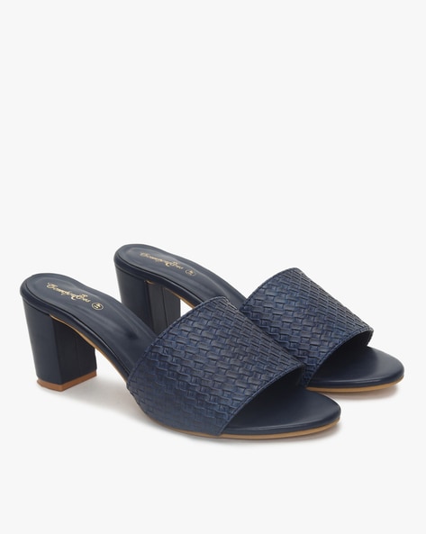 15 Best Sandals with Arch Support for Women 2024