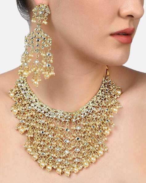 ZAVERI PEARLS 