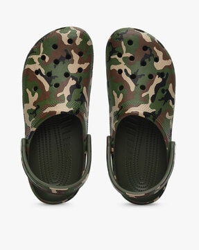 mens camo croc flip flops