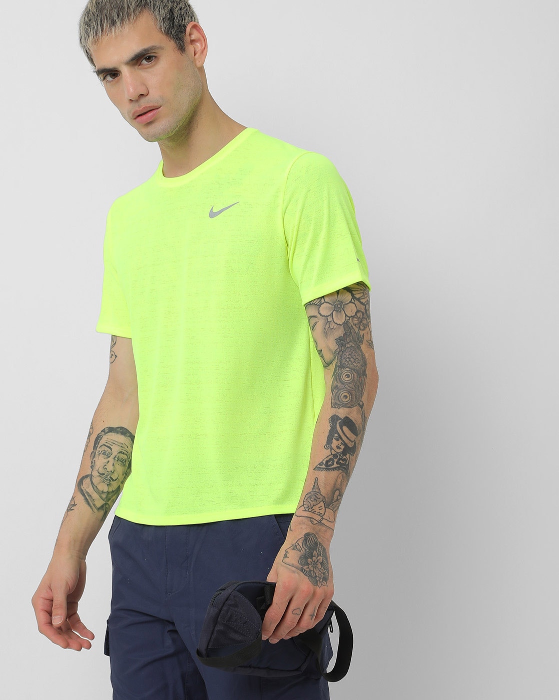 nike fluorescent t shirt