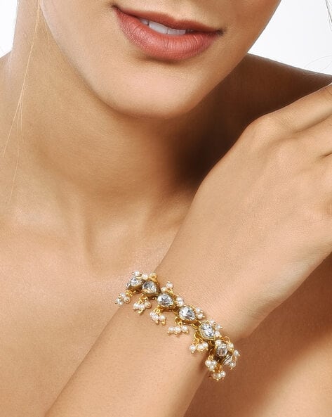 Buy ZAVERI PEARLS Silver Tone Back Drop Pearls Necklace Earring & Bracelet  Set For Women-ZPFK10423 at Amazon.in