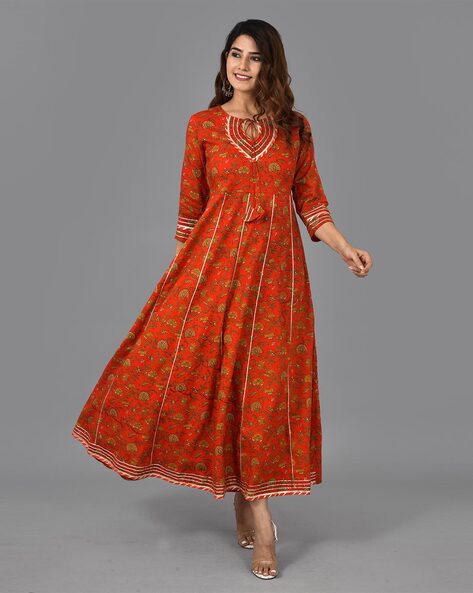 Shop Designer Women's Clothing & Accessories Online - Ensemble India