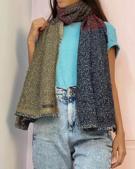 Knitted Scarf with Frayed Border Price in India