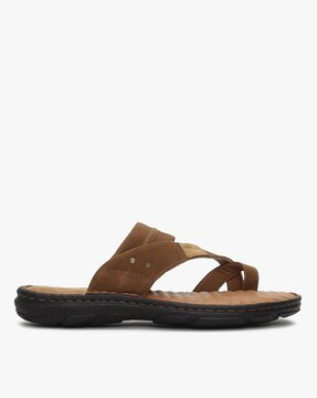 tata cliq woodland sandals