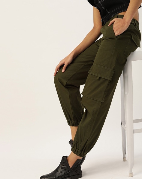 green cargo pants outfit 💚 #outfitoftheday #casualoutfit #ootd  #greencargopants | Jeans outfit women, Casual outfits, Green cargo pants  outfit