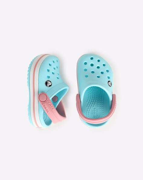 ajio crocs