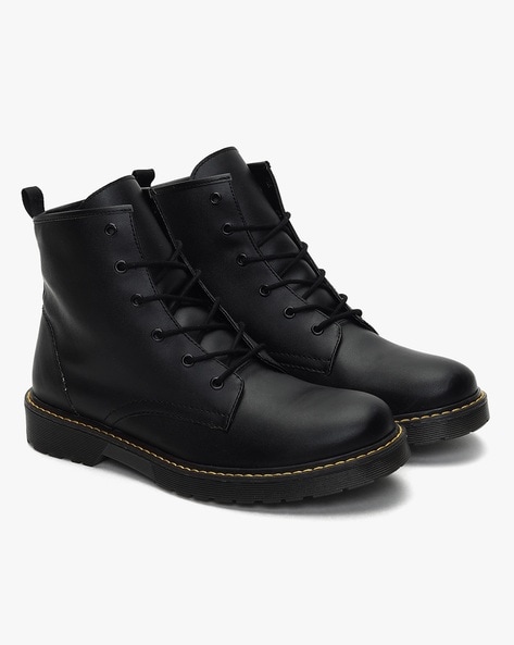 Women's Lace-Up Boot