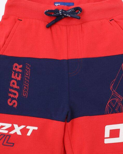 Colourblock Bermuda Shorts with Insert Pockets view 3
