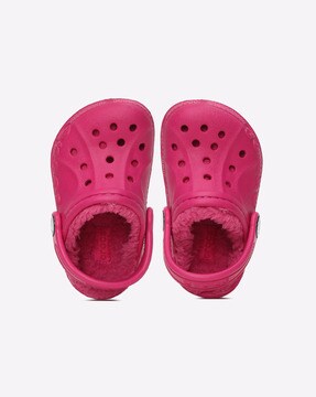 crocs brown pink