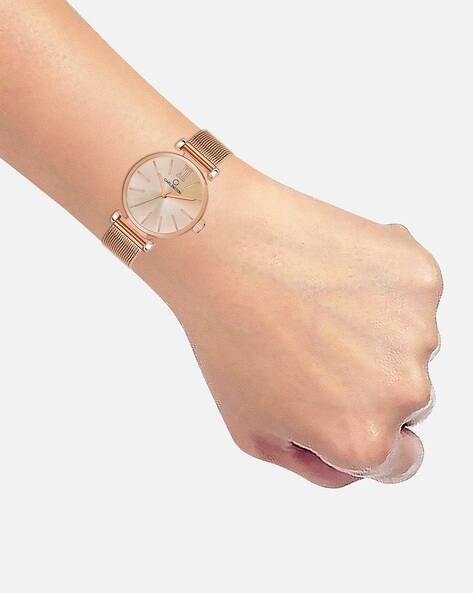 CT2016 Water-Resistant Analogue Watch with Mesh Strap