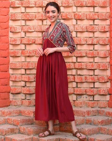 Liva hot sale maxi dress