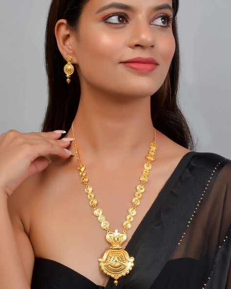 DRIVING FOR GOLD – Breaking the code of promotion, Abharan Jewellers,  Udipi, organizes a deeply engaging and adventurous 'Ladies treasure hunt' -  The Retail Jeweller India