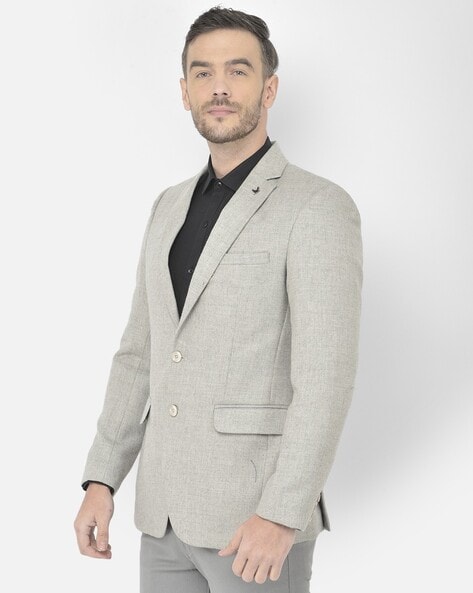 Buy online Solid Single Breasted Formal Blazer from Blazers for Men by  Canary London for ₹3379 at 55% off