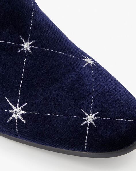 blue velvet ghungroo buckle slipper