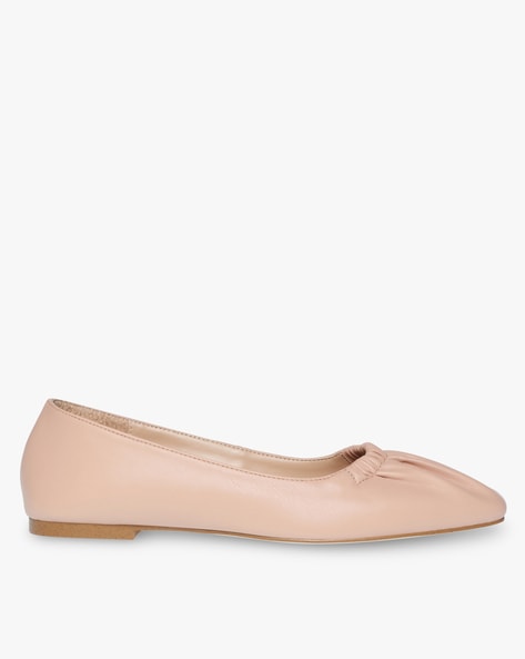 Por ahí cepillo Fuerza motriz Buy Pink Flat Shoes for Women by STEVE MADDEN Online | Ajio.com