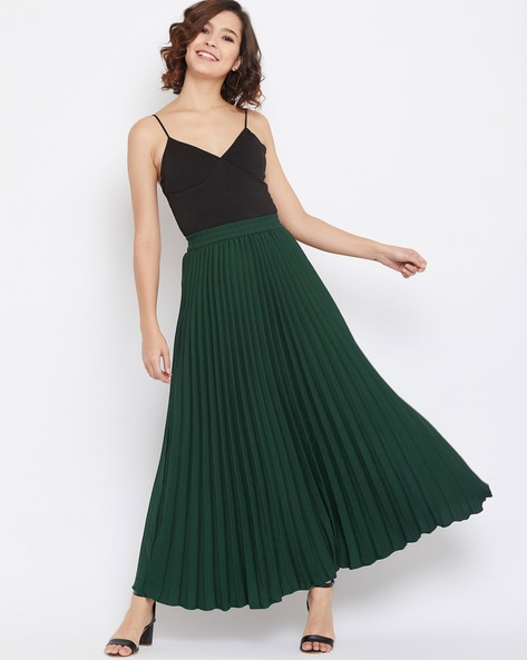 Trending  Handloom Silk Lehengas in Banarsi and Kanjivaram  WedMeGood