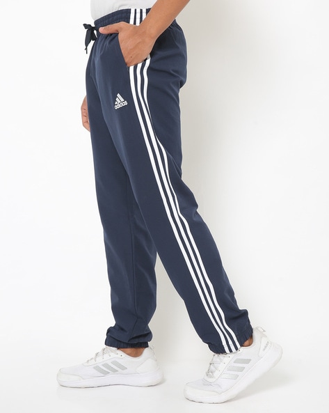 Amazon.com: adidas Originals womens Adicolor Superstar Track Pants, Better  Scarlet, XX-Small US : Clothing, Shoes & Jewelry