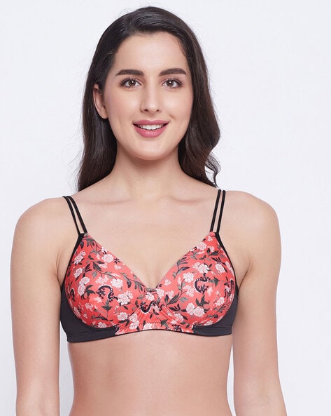Clovia Padded Non-Wired T-Shirt Bra In Red 