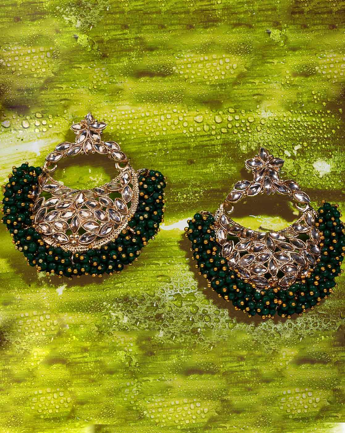 Light Green Pearl Kundan Earrings with Maangtikka for Lehenga |  FashionCrab.com | Kundan earrings, Online earrings, Wedding jewellery  collection