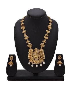 Buy Gold FashionJewellerySets for Women 