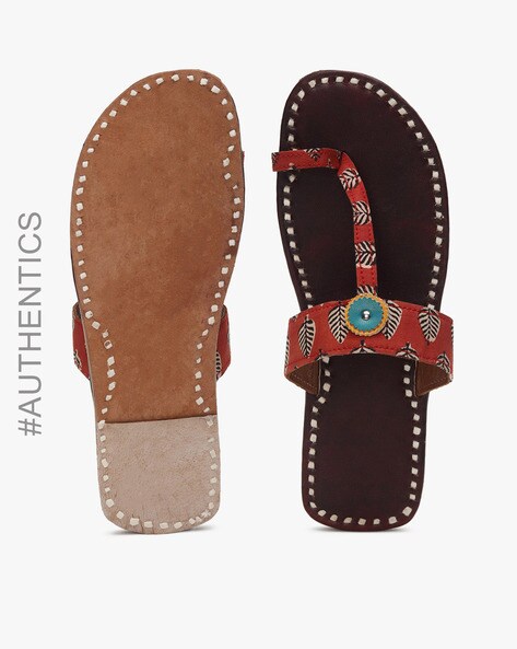 Leather on sale chappals online