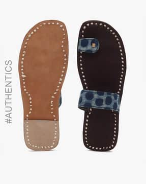 leather ki chappal