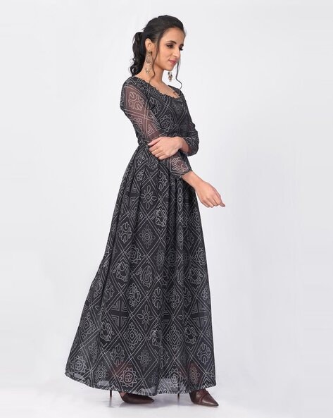 All Sizes Wedding, Party A LINE FLARED INDIAN PLAIN BLACK COLOR GEORGETTE  SEMI STITCH at Rs 200 in Surat