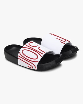 Lady cheap jordan slides