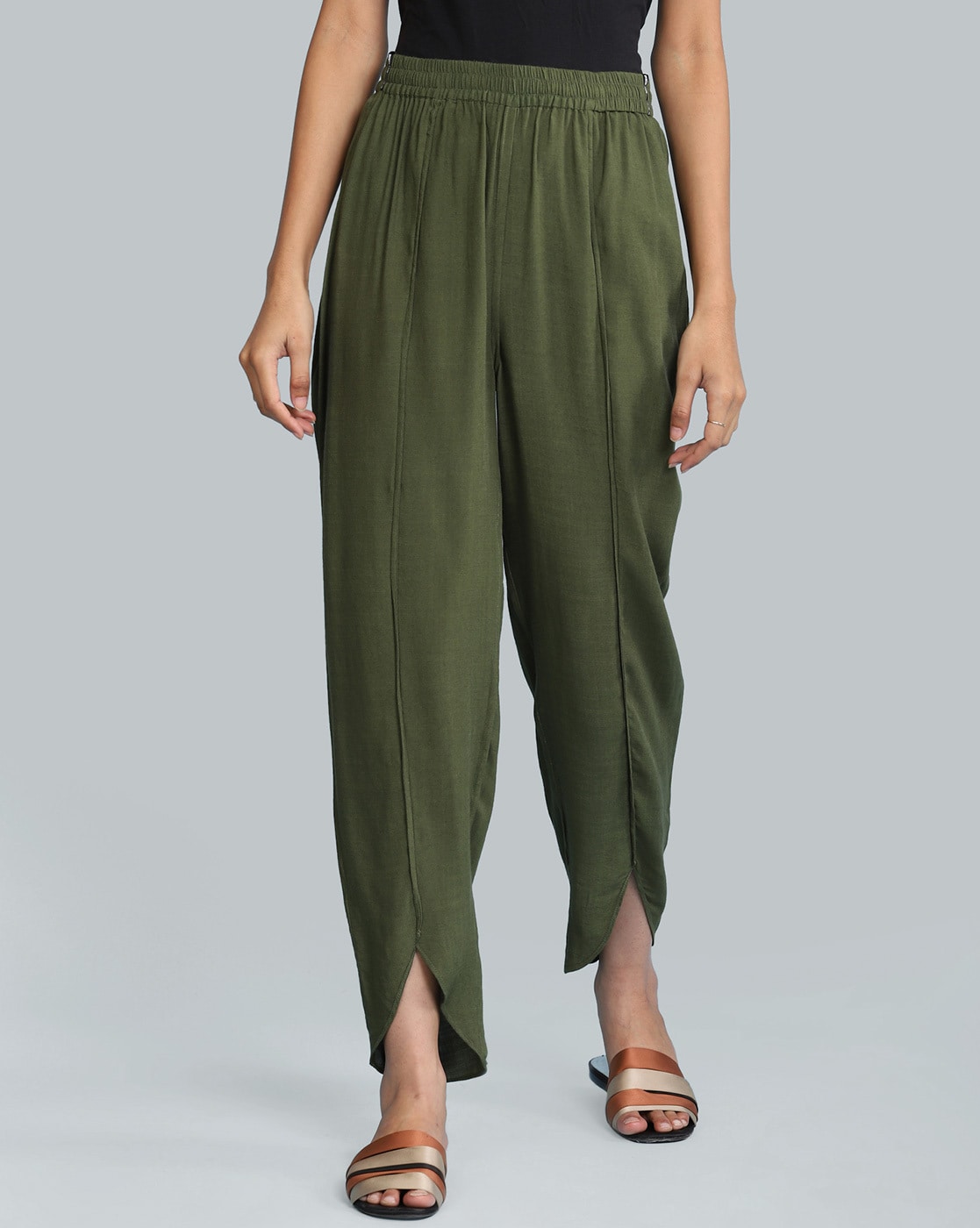 Buy Women Olive Green Narrow-Fit Ankle Length Cotton Lower With Pockets -  Global Republic