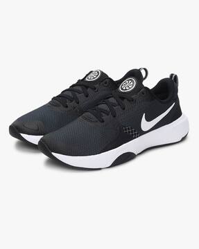 black training shoes