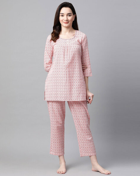 Ajio online best sale shopping nightwear