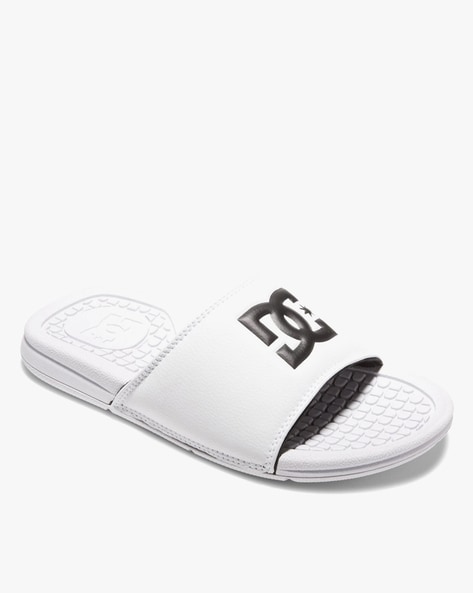 DC Shoes Bolsa Sliders In Black | ASOS