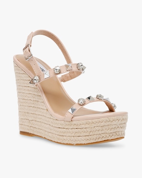 Missguided wedges online