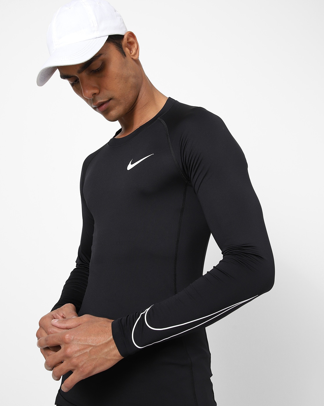 Nike Sleeveless Crew-Neck T-Shirt (Black) in Rohtak at best price by Pfc  Clothing Private Limited - Justdial