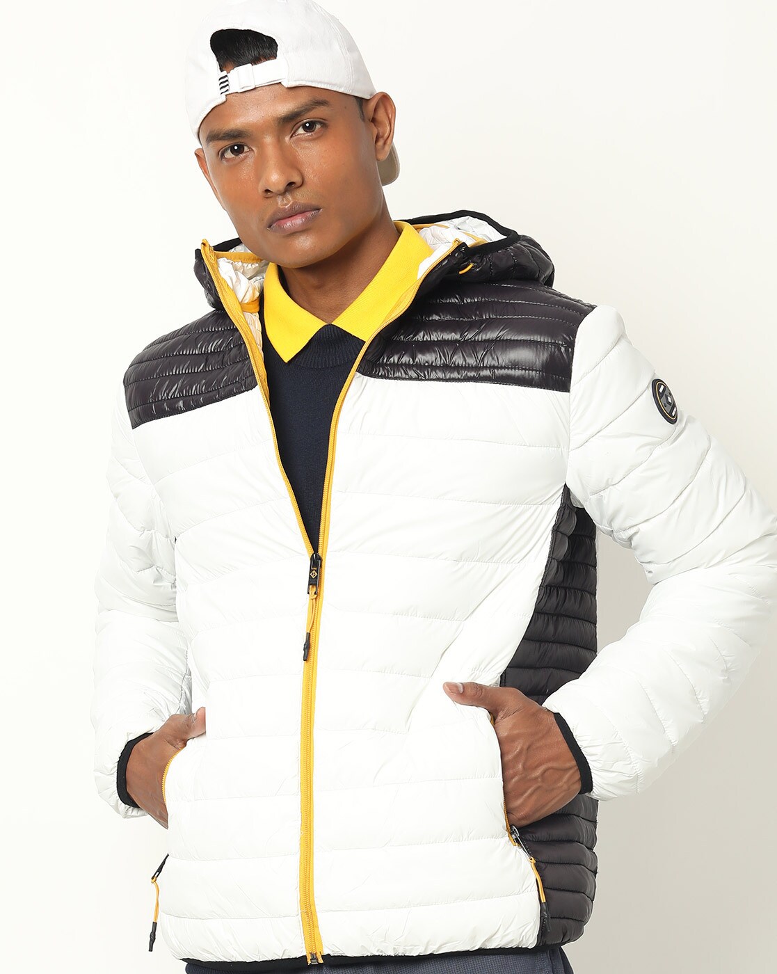 White Puffer Jacket with White Beanie Outfits For Men (3 ideas & outfits) |  Lookastic