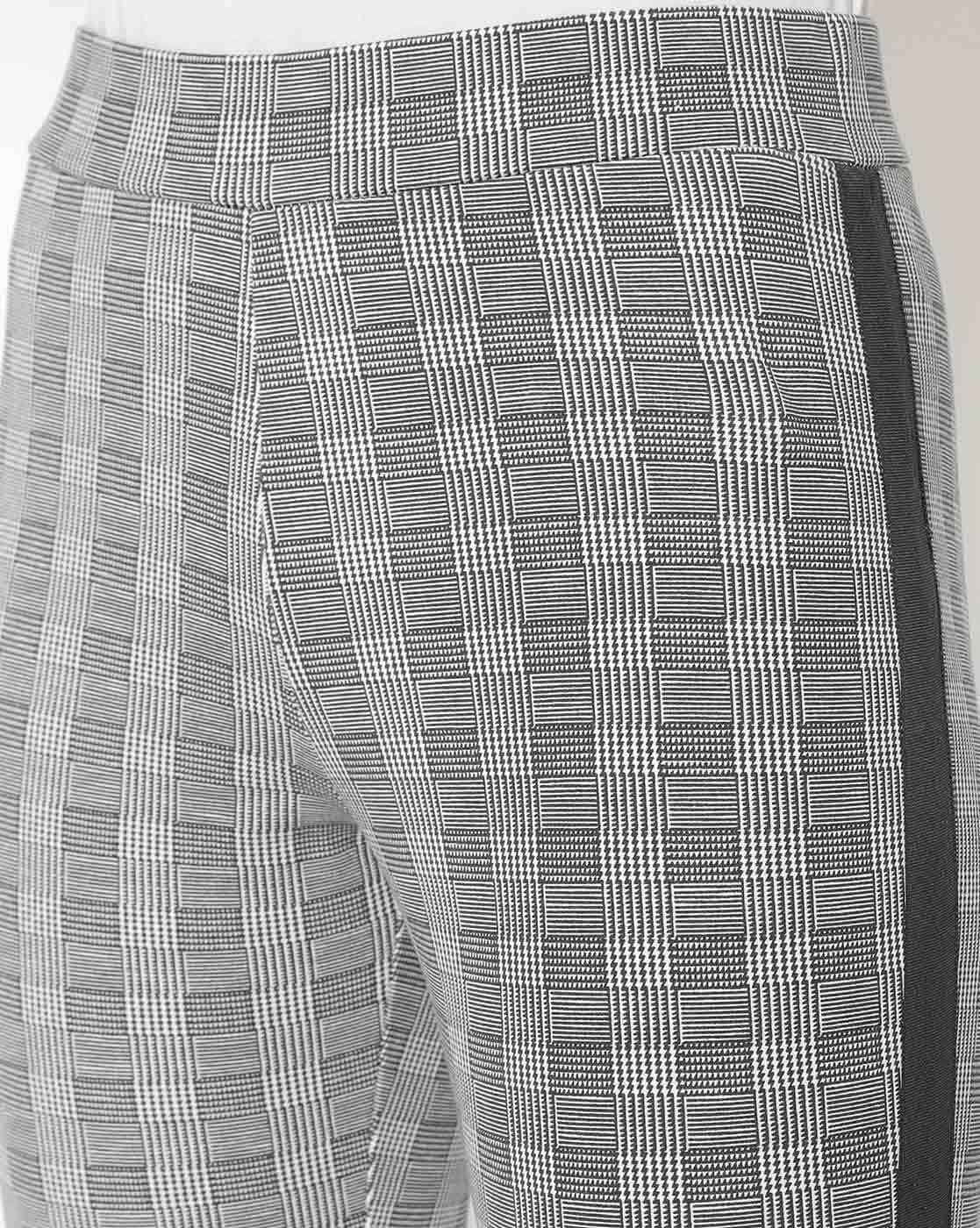 New Time and Tru Women High Rise Jeggings Stretch Houndstooth S,M Black  White
