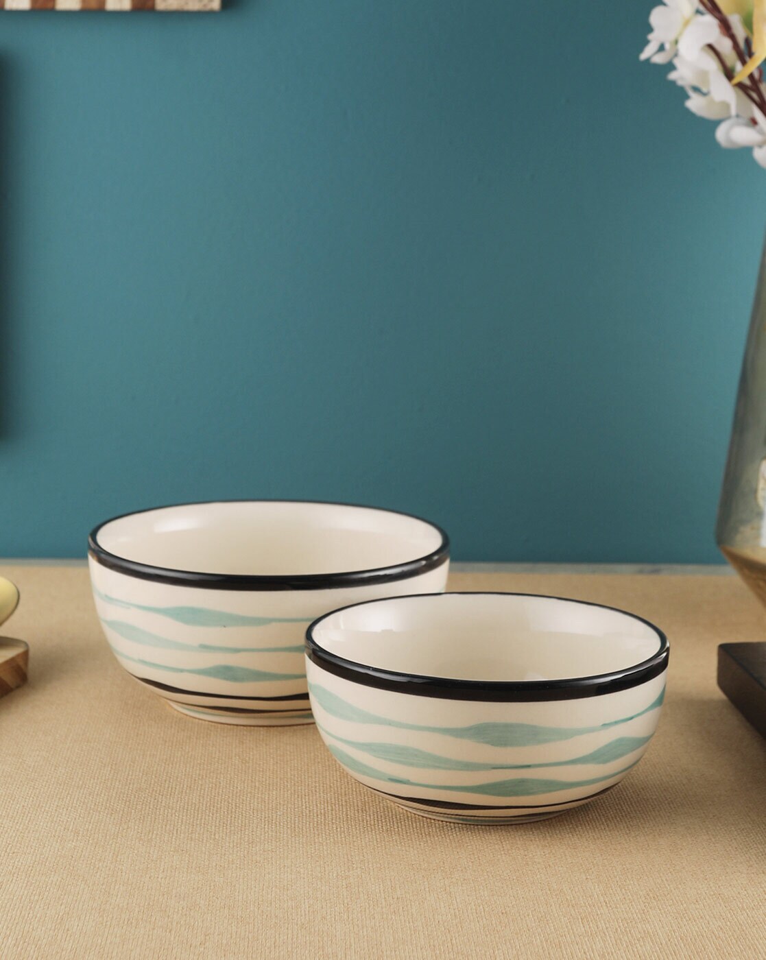 small ceramic serving bowls